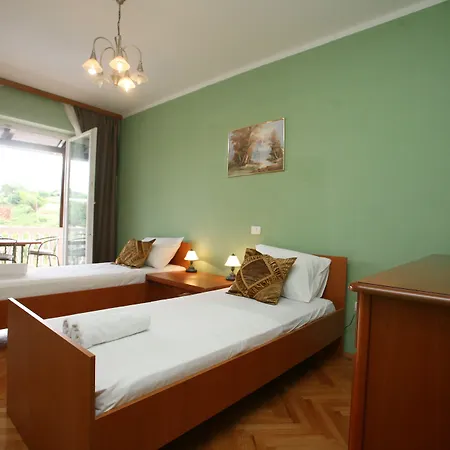 Lägenhet Seherzada Pula