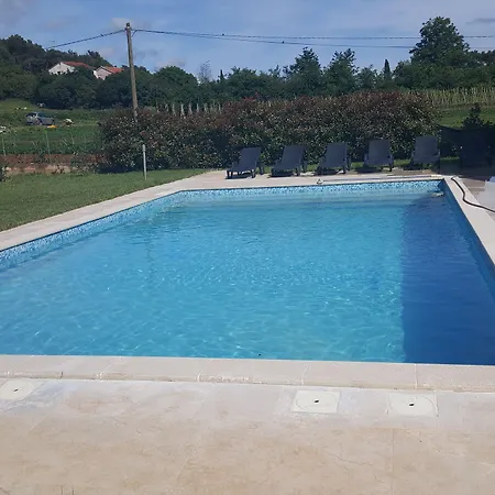 Seherzada Appartement Pula